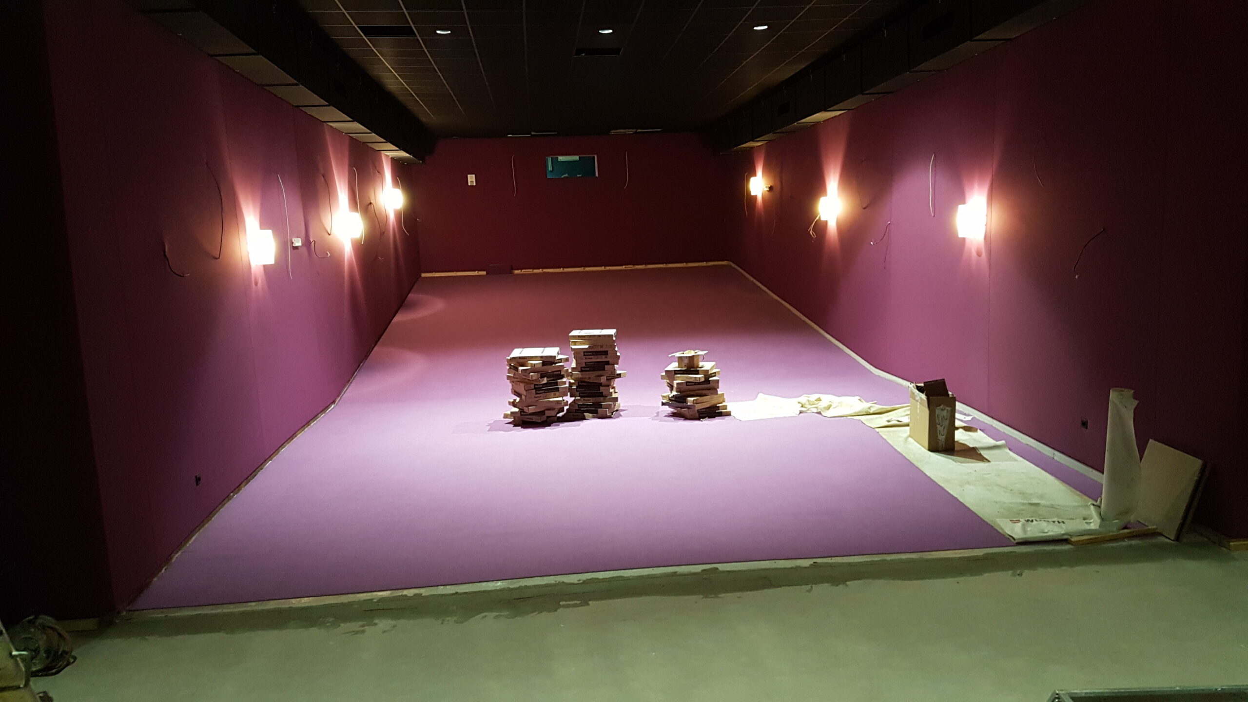 la salle sans fauteuil